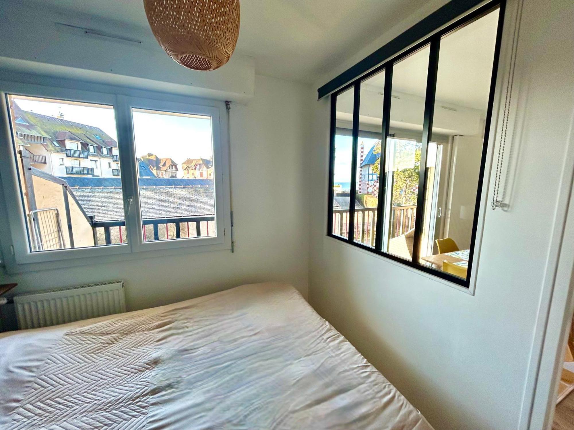 Magnifique Appartement Vue Mer A 50 M De La Plage Villers-sur-Mer Luaran gambar