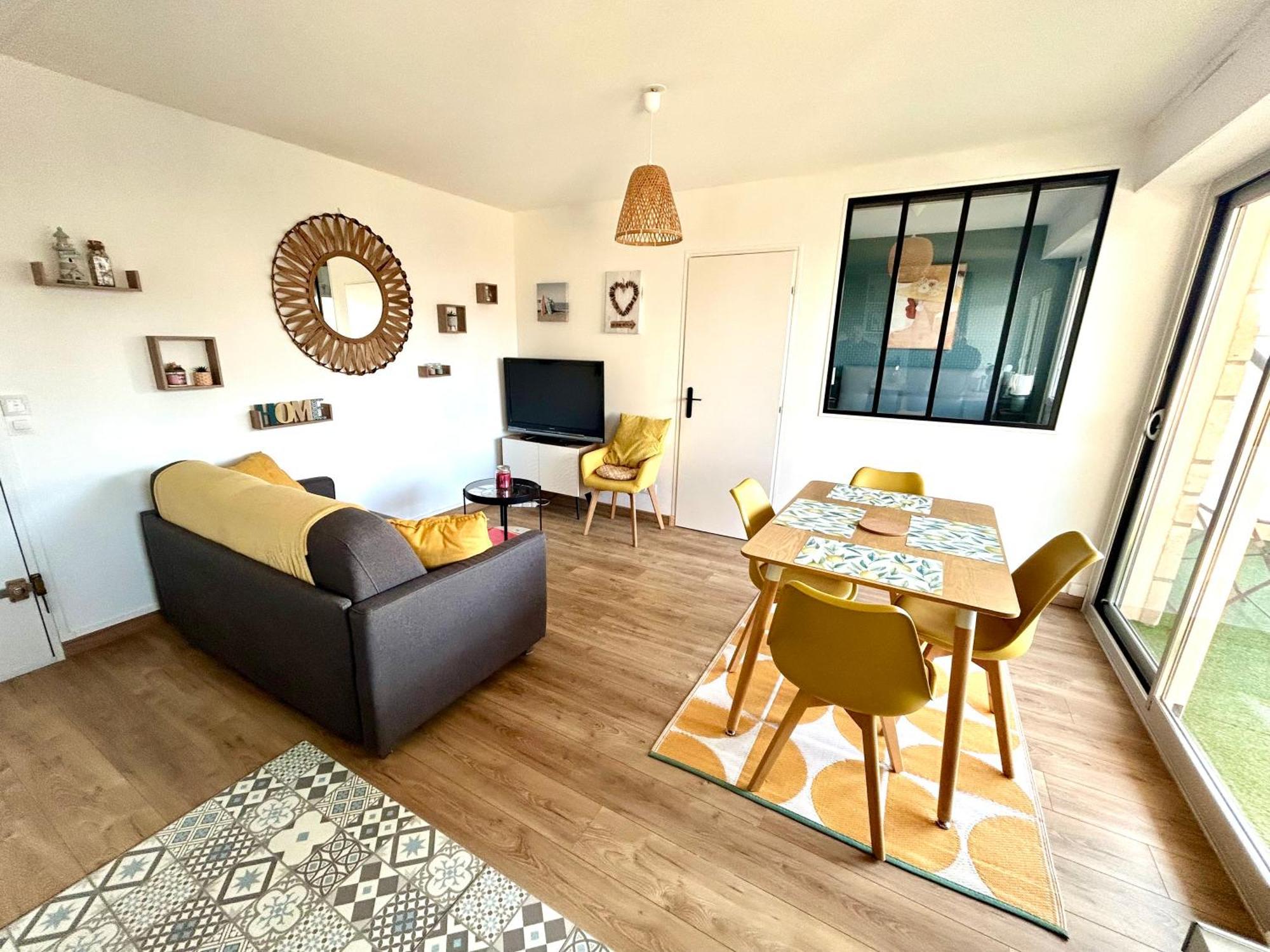 Magnifique Appartement Vue Mer A 50 M De La Plage Villers-sur-Mer Luaran gambar